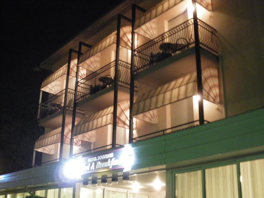 B&B Hotel Souvenir Cesena Bagian luar foto