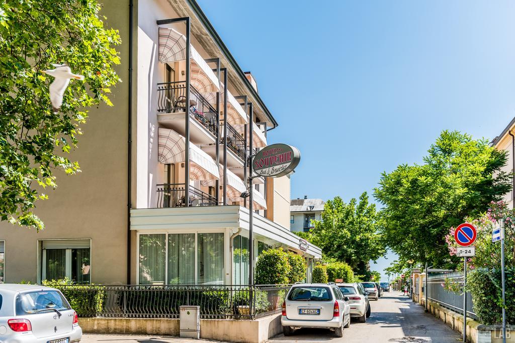 B&B Hotel Souvenir Cesena Bagian luar foto