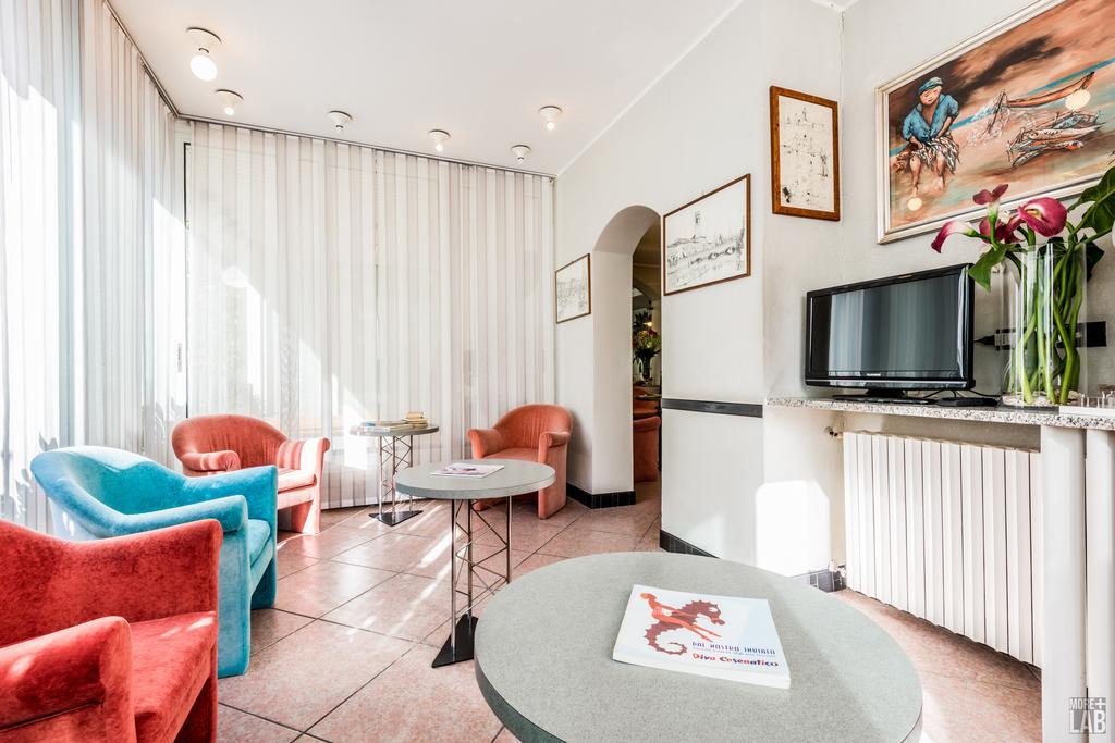 B&B Hotel Souvenir Cesena Bagian luar foto